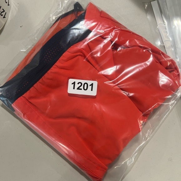 Rhone XXL Athletic Shorts Amber Red Stretch Performance Wicking EUC - Picture 10 of 10